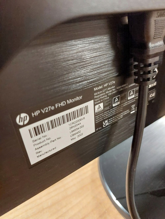 OUTLET Monitor biurowy LED HP V27E 1920X1080 1000:1 5MS 27 " HDMI VGA