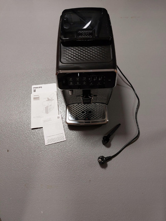 Automatyczny ekspres ciśnieniowy Philips EP3246/70R1 1500 W czarny/srebrny